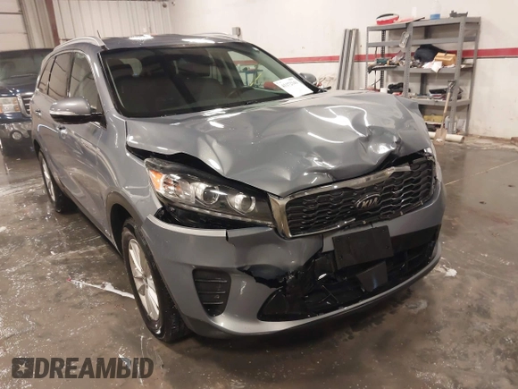 2020 Kia Sorento LX with VIN 5XYPGDA32LG663708, listed as a IAAI auction lot 41172341 with 61,729 mi miles. Bid and sale history available at carsss.com. Image 6.
