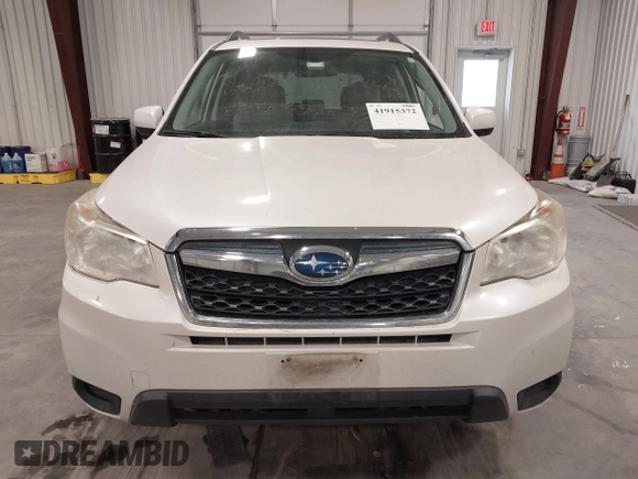 2014 Subaru Forester 2.5i Premium with VIN JF2SJAECXEH556132, listed as a IAAI auction lot 41915372 with 139,214 mi miles. Bid and sale history available at carsss.com. Image 12.