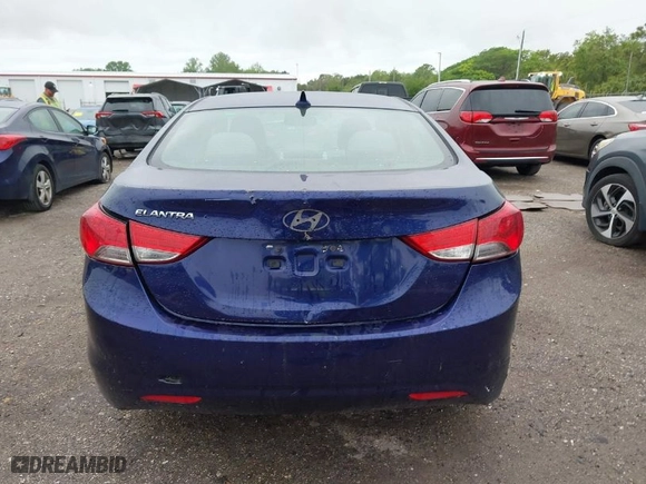 2012 Hyundai Elantra Limited with VIN 5NPDH4AE2CH110910, listed as a IAAI auction lot 41973419 with 156,547 mi miles. Bid and sale history available at carsss.com. Image 17.