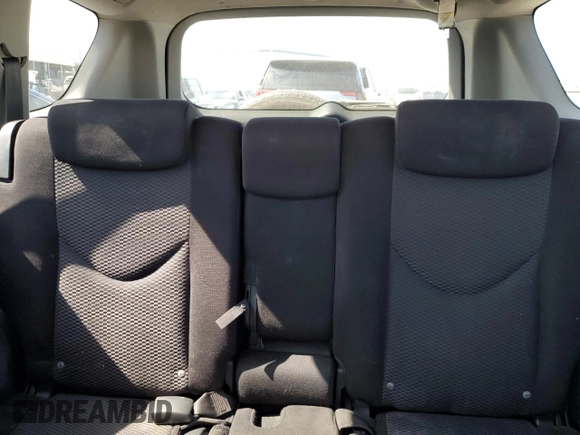 2006 Toyota RAV4 Sport with VIN JTMZD32V365016355, listed as a Copart auction lot 62196475 with 205,627 mi miles and Salvage title. Bid and sale history available at DreamBid. Image 10.