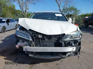 2018 Acura RDX w/Advance Pkg with VIN 5J8TB3H70JL000561, listed as a IAAI auction lot 41628961 with 81,905 mi miles. Bid and sale history available at carsss.com. Image 13.