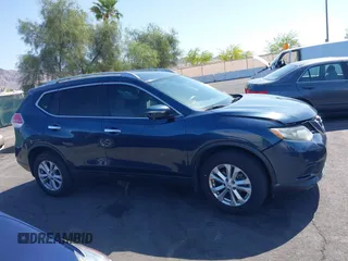 2015 Nissan Rogue SL with VIN 5N1AT2MV5FC927592, listed as a IAAI auction lot 42132041 with 174,536 mi miles and . Bid and sale history available at carsss.com. Image 13.