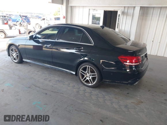 2016 Mercedes-Benz E 350 Luxury with VIN WDDHF8JBXGB225644, listed as a IAAI auction lot 42233644 with 189,908 mi miles and . Bid and sale history available at DreamBid. Image 3.