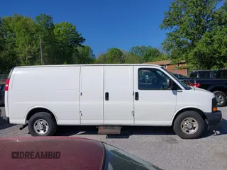 2017 Chevrolet Express Cargo with VIN 1GCZGHFF2H1117517, listed as a IAAI auction lot 42126231 with 289,653 mi miles and . Bid and sale history available at DreamBid. Image 14.