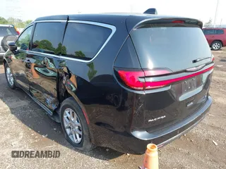 2023 Chrysler Pacifica Touring L с VIN 2C4RC1BG0PR533366, выставлен на аукционе IAAI как лот 42480269 с пробегом 80 871 миль миль и . История ставок и продаж доступна на DreamBid. Изображение 3.