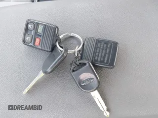 2006 Ford Five Hundred SE с VIN 1FAFP23136G109712, выставлен на аукционе IAAI как лот 42389919 с пробегом 207 006 миль миль и . История ставок и продаж доступна на DreamBid. Изображение 11.
