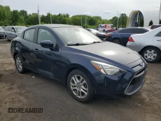 2016 Scion iA z VIN 3MYDLBZV6GY106568, wystawiony jako Copart lot #58303925 z przebiegiem 133 740 mil mil oraz Szkody całkowita. Historia ofert i sprzedaży dostępna na DreamBid. Obrazek 4.