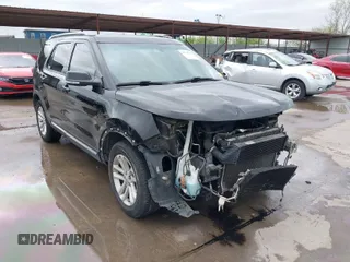2016 Ford Explorer XLT with VIN 1FM5K7DH6GGC03173, listed as a IAAI auction lot 41924924 with 151,602 mi miles and . Bid and sale history available at carsss.com. Image 1.