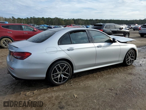 2022 Mercedes-Benz E-Class E 350 with VIN W1KZF8DB8NB075739, listed as a Copart auction lot 84028124 with 23,405 mi miles and Salvage Title. Bid and sale history available at carsss.com. Image 3.