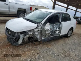 2011 Nissan Versa 1.8 S with VIN 3N1BC1AP0BL395582, listed as a Copart auction lot 49958445 with 97,903 mi miles and Salvage Title. Bid and sale history available at carsss.com. Image 1.