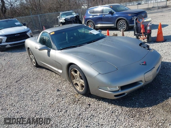 1999 Chevrolet Corvette with VIN 1G1YY22G5X5100523, listed as a IAAI auction lot 41781187 with 94,602 mi miles. Bid and sale history available at carsss.com. Image 1.