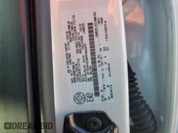 2017 Ford F-150 XL z VIN 1FTEW1EG9HFB92477, wystawiony jako Copart lot #57553425 z przebiegiem 117 727 mil mil oraz Szkoda całkowita • Salvage title. Historia ofert i sprzedaży dostępna na DreamBid. Obrazek 12.