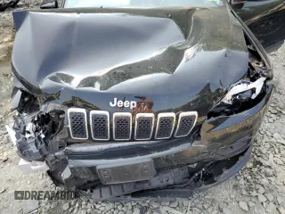 2019 Jeep Cherokee Latitude with VIN 1C4PJLCB0KD221636, listed as a Copart auction lot 59239305 with Not provided miles and Salvage title. Bid and sale history available at DreamBid. Image 12.