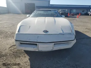 1985 Chevrolet Corvette with VIN 1G1YY0787F5127615, listed as a Copart auction lot 74556024 with 77,860 mi miles and Non Repairable. Bid and sale history available at carsss.com. Image 5.