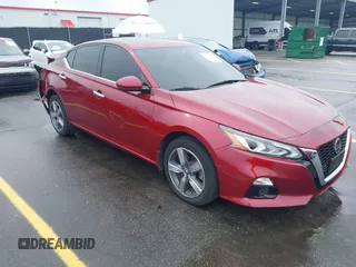2019 Nissan Altima SV z VIN 1N4BL4DW9KN309595, wystawiony jako IAAI lot #41754462 z przebiegiem 110 478 mil mil oraz . Historia ofert i sprzedaży dostępna na DreamBid. Obrazek 1.
