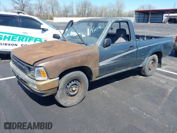 1992 Toyota Pickup DX with VIN JT4RN81P3N5138807, listed as a IAAI auction lot 41823804 with 136,154 mi miles and . Bid and sale history available at DreamBid. Image 2.