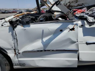 2015 Chrysler Town & Country Touring with VIN 2C4RC1BG5FR637432, listed as a Copart auction lot 82608584 with 0 mi miles and Non Repairable. Bid and sale history available at carsss.com. Image 7.
