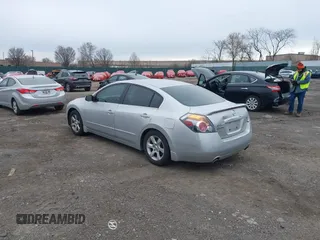 2007 Nissan Altima 2.5 S with VIN 1N4AL21E47N406500, listed as a IAAI auction lot 41864462 with 1 mi miles. Bid and sale history available at carsss.com. Image 3.