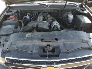 2010 Chevrolet Tahoe LTZ with VIN 1GNUKCE08AR117979, listed as a Copart auction lot 64802225 with 228,769 mi miles and Salvage title. Bid and sale history available at DreamBid. Image 12.