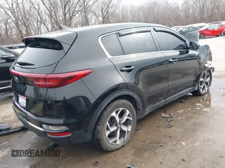 2021 Kia Sportage LX with VIN KNDPM3AC6M7858714, listed as a IAAI auction lot 41542186 with 140,617 mi miles. Bid and sale history available at carsss.com. Image 4.