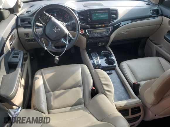 2020 Honda Pilot Touring 8-Passenger with VIN 5FNYF6H96LB028737, listed as a Copart auction lot 60435635 with 115,023 mi miles and Salvage title. Bid and sale history available at DreamBid. Image 8.