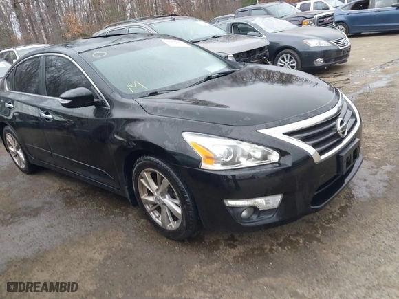 2013 Nissan Altima 2.5 SV with VIN 1N4AL3AP1DC903339, listed as a IAAI auction lot 41768567 with 120,953 mi miles. Bid and sale history available at carsss.com. Image 1.