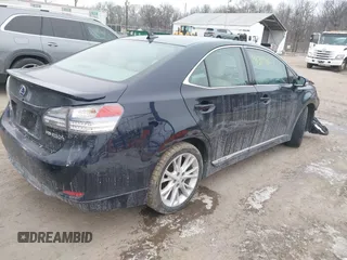 2010 Lexus HS 250h with VIN JTHBB1BA4A2007357, listed as a IAAI auction lot 41319857 with 60,741 mi miles and . Bid and sale history available at DreamBid. Image 4.