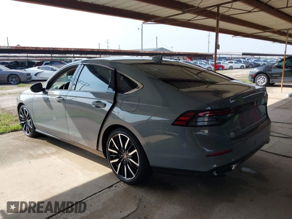 2024 Honda Accord Touring with VIN 1HGCY2F81RA007806, listed as a IAAI auction lot 41928204 with 41,137 mi miles and . Bid and sale history available at DreamBid. Image 3.