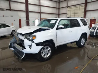 2019 Toyota 4Runner SR5 with VIN JTEBU5JR0K5693273, listed as a IAAI auction lot 41882761 with 54,503 mi miles. Bid and sale history available at carsss.com. Image 18.