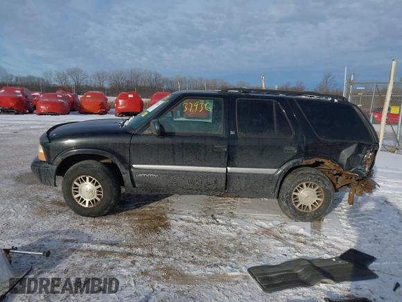 1999 GMC Jimmy SLE with VIN 1GKDT13W5X2520020, listed as a IAAI auction lot 41337936 with 277,615 mi miles. Bid and sale history available at carsss.com. Image 14.