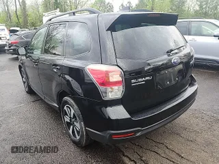 2018 Subaru Forester Premium with VIN JF2SJAGC5JH589028, listed as a IAAI auction lot 42182907 with 112,467 mi miles. Bid and sale history available at carsss.com. Image 1.