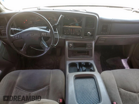 2005 Chevrolet Suburban LT with VIN 3GNEC16Z95G257855, listed as a Copart auction lot 61812335 with 188,511 mi miles and Salvage title. Bid and sale history available at DreamBid. Image 8.