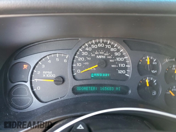 2003 Chevrolet Silverado 1500 with VIN 1GCEC14V13Z355736, listed as a Copart auction lot 49914325 with 165,683 mi miles and Salvage Title. Bid and sale history available at carsss.com. Image 9.