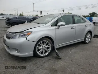 2010 Lexus HS 250h z VIN JTHBB1BA7A2011757, wystawiony jako Copart lot #57027875 z przebiegiem 69 500 mil mil oraz Szkoda całkowita • Salvage title. Historia ofert i sprzedaży dostępna na DreamBid. Obrazek 1.