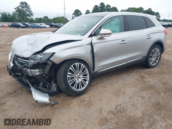 2018 Lincoln MKX Reserve z VIN 2LMPJ6LR1JBL30318, wystawiony jako IAAI lot #42204680 z przebiegiem 94 903 mil mil oraz . Historia ofert i sprzedaży dostępna na DreamBid. Obrazek 17.