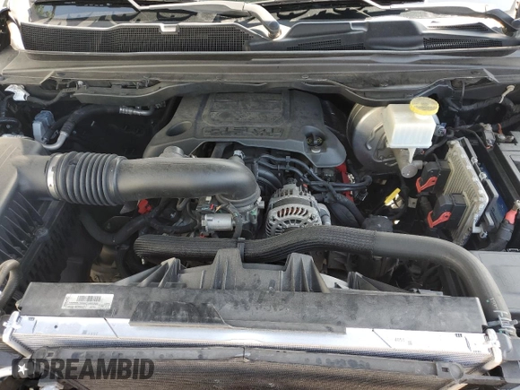 2019 Ram 1500 Big Horn z VIN 1C6RREBT7KN568289, wystawiony jako Copart lot #57787245 z przebiegiem 131 599 mil mil oraz Szkoda całkowita • Salvage title. Historia ofert i sprzedaży dostępna na DreamBid. Obrazek 11.