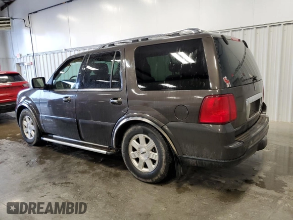 2006 Lincoln Navigator Luxury with VIN 5LMFU28596LJ25377, listed as a Copart auction lot 48731315 with 172,465 mi miles and Salvage Title. Bid and sale history available at carsss.com. Image 2.