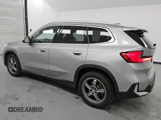 2023 BMW X1 xDrive28i with VIN WBX73EF00P5X84545, listed as a Copart auction lot 49742915 with 26,905 mi miles and Clean Title. Bid and sale history available at DreamBid. Image 2.