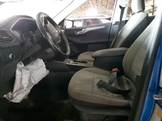 2021 Ford Escape SE Hybrid with VIN 1FMCU0BZ2MUB01645, listed as a Copart auction lot 49188385 with 61,530 mi miles and Salvage title. Bid and sale history available at DreamBid. Image 7.