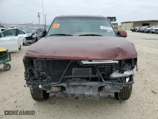 2000 Chevrolet Suburban LS with VIN 3GNEC16T5YG180711, listed as a Copart auction lot 44762755 with 176,855 mi miles and Salvage Title. Bid and sale history available at carsss.com. Image 5.