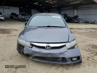 2010 Honda Civic z VIN 19XFA1E39AE037346, wystawiony jako Copart lot #53279185 z przebiegiem 148 350 mil mil oraz Szkoda całkowita • Salvage title. Historia ofert i sprzedaży dostępna na DreamBid. Obrazek 5.