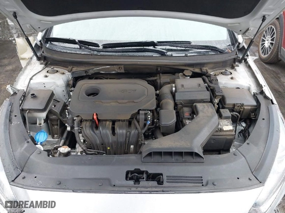 2019 Hyundai Sonata Sport with VIN 5NPE34AF4KH783417, listed as a IAAI auction lot 41555766 with 40,634 mi miles. Bid and sale history available at carsss.com. Image 10.