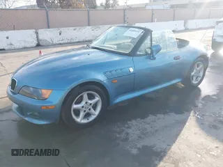 1997 BMW 3 Series 2.8L with VIN 4USCJ3329VLC00922, listed as a IAAI auction lot 41605131 with 97,570 mi miles. Bid and sale history available at carsss.com. Image 2.
