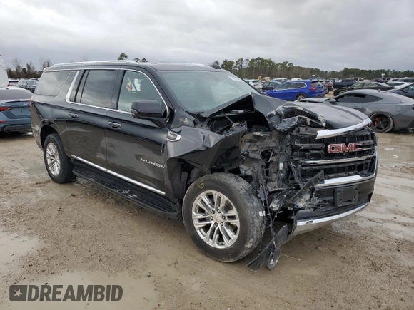 2022 GMC Yukon XL SLT with VIN 1GKS2GKDXNR209507, listed as a Copart auction lot 45223455 with 112,316 mi miles and Salvage Title. Bid and sale history available at carsss.com. Image 4.