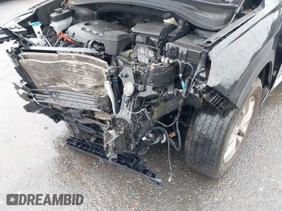 2020 Hyundai Santa Fe SE with VIN 5NMS2CAD8LH161464, listed as a IAAI auction lot 42353895 with 70,429 mi miles and . Bid and sale history available at DreamBid. Image 6.