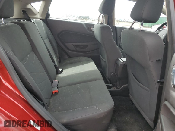 2016 Ford Fiesta SE z VIN 3FADP4EJ1GM130629, wystawiony jako Copart lot #51976355 z przebiegiem 119 337 mil mil oraz Szkoda całkowita • Salvage title. Historia ofert i sprzedaży dostępna na DreamBid. Obrazek 10.