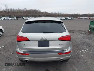 2017 Audi Q5 Premium Plus z VIN WA1L2AFP7HA095898, wystawiony jako IAAI lot #41886892 z przebiegiem 90 175 mil mil oraz . Historia ofert i sprzedaży dostępna na DreamBid. Obrazek 16.