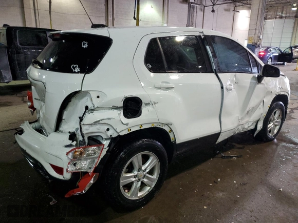 2021 Chevrolet Trax LS with VIN KL7CJNSB2MB350890, listed as a Copart auction lot 45846155 with 105,428 mi miles and Non Repairable. Bid and sale history available at carsss.com. Image 3.