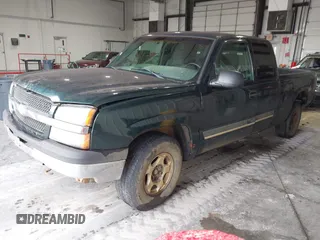 2003 Chevrolet Silverado 1500 LT with VIN 2GCEK19T431255603, listed as a IAAI auction lot 42146819 with 211,431 mi miles. Bid and sale history available at carsss.com. Image 2.