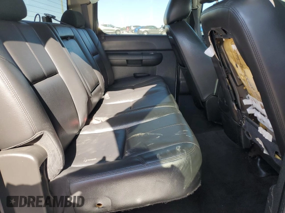 2011 Chevrolet Silverado 1500 LT with VIN 3GCPKSE30BG192400, listed as a Copart auction lot 53312825 with 150,661 mi miles and Salvage Title. Bid and sale history available at DreamBid. Image 10.